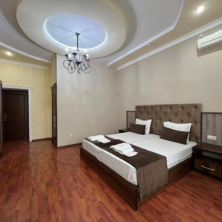 Elite Art Hotel Tashkent Ngoại thất bức ảnh