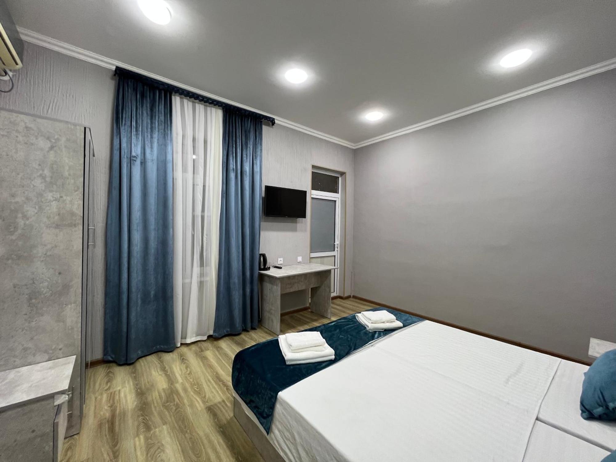 Elite Art Hotel Tashkent Ngoại thất bức ảnh
