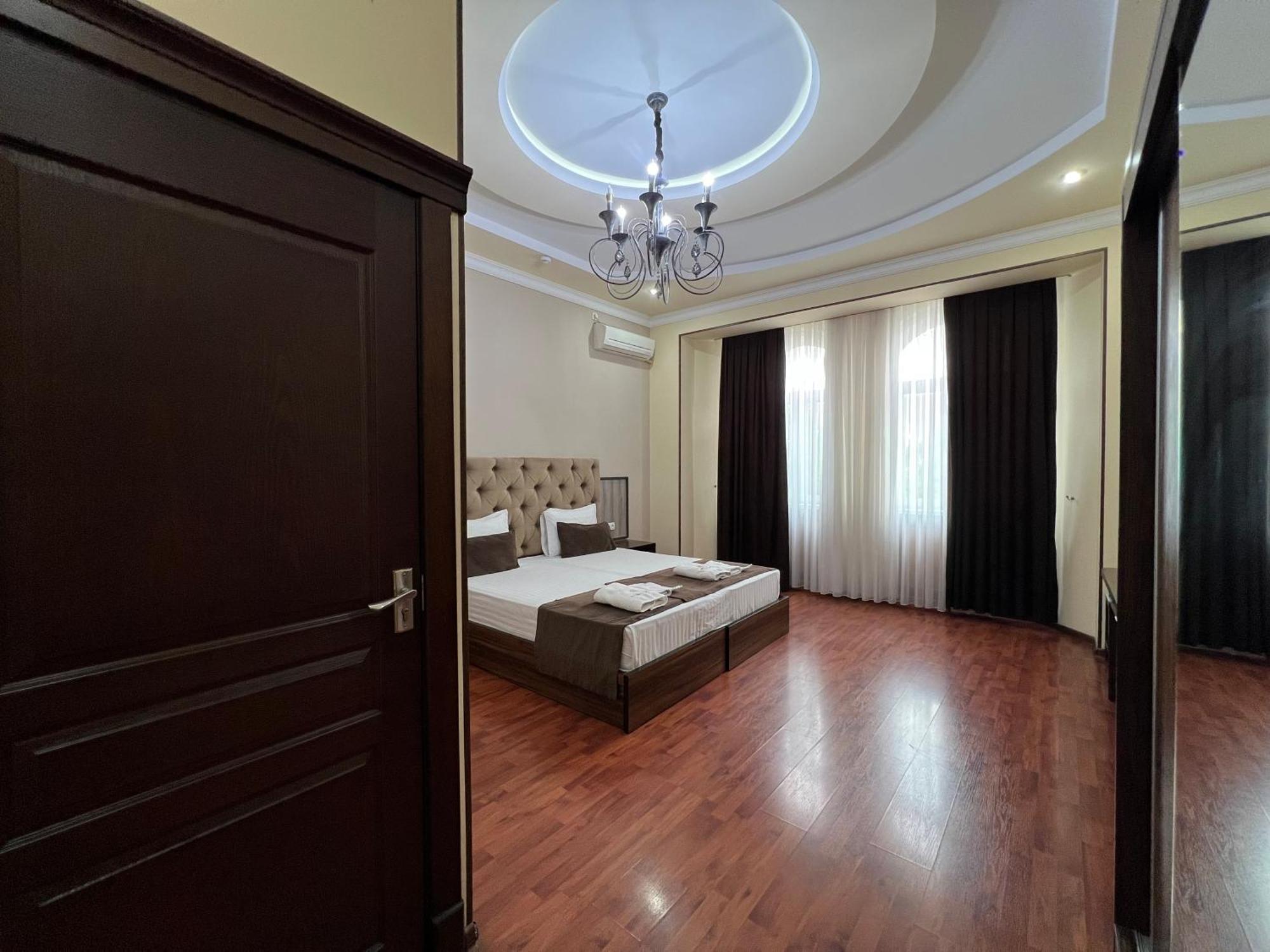 Elite Art Hotel Tashkent Ngoại thất bức ảnh